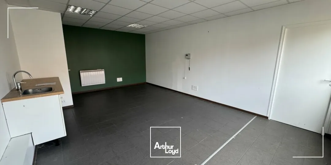 Locaux d'activité & Entrepôts - Location - MONTLOUIS SUR LOIRE - 37270 - 188-188 - 7826415