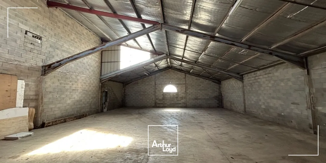 Locaux d'activité & Entrepôts - Vente - CLAIRA - 66530 - 460-460 - 7827078