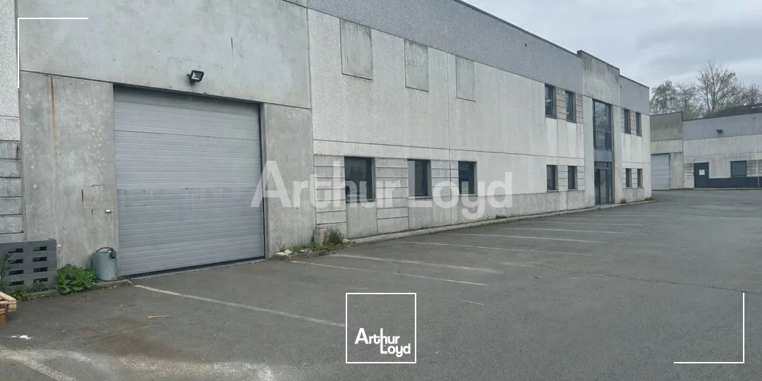 Locaux d'activité & Entrepôts - Location - SAINGHIN EN MELANTOIS - 59262 - 582-1693 - 7827168