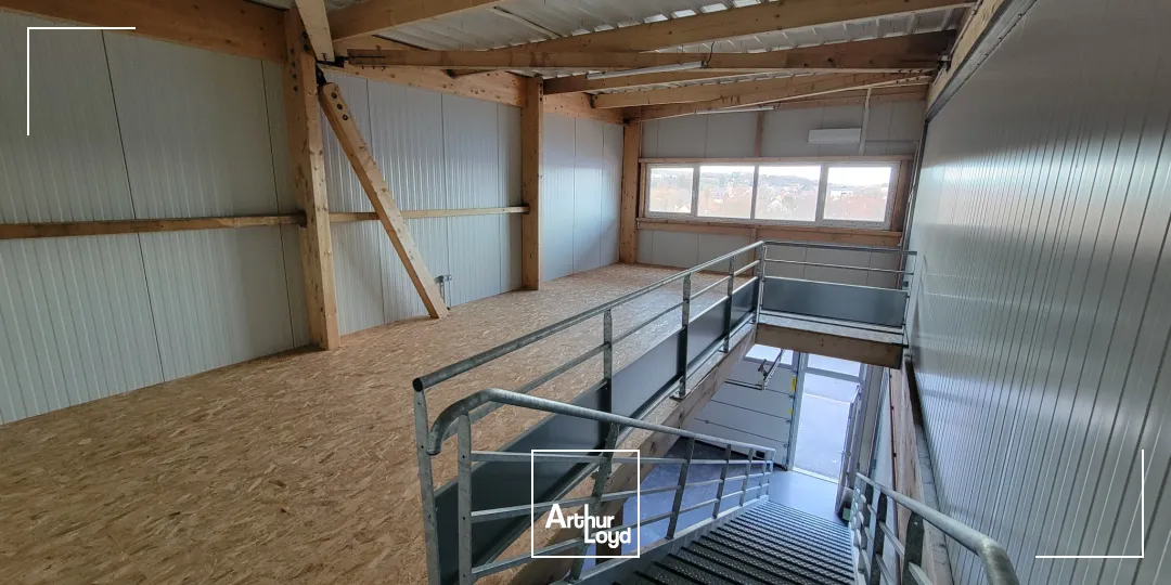Locaux d'activité & Entrepôts - Location - Grand charmont - 25200 - 96-96 - 7827329