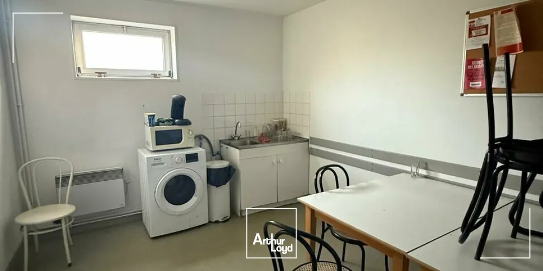 Locaux d'activité & Entrepôts - Location - UZERCHE - 19140 - 376-376 - 7827397