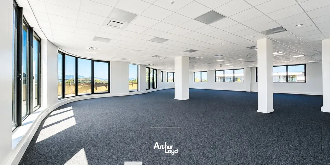 Bureaux - Location - DARDILLY - 69570 - 244.37-1388.56 - 7827872
