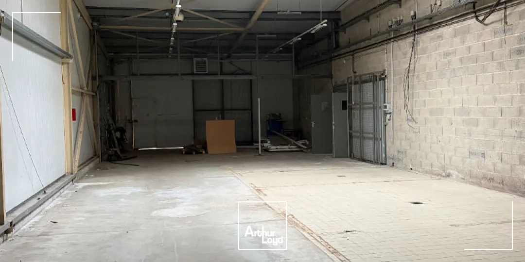 Locaux commerciaux - Vente - ROCHECHOUART - 87600 - 1690-1690 - 7828021