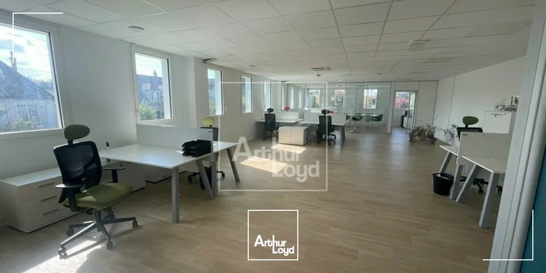 Locaux d'activité & Entrepôts - Vente - VULAINES SUR SEINE - 77870 - 2173-2173 - 7828044