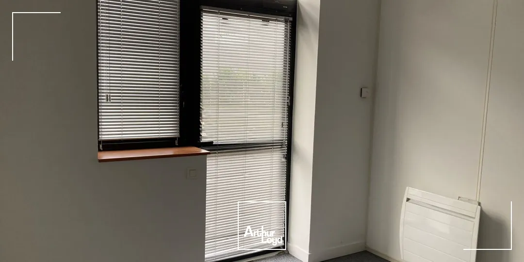 Bureaux - Location - GUIPAVAS - 29490 - 10.55-56.73 - 7828242