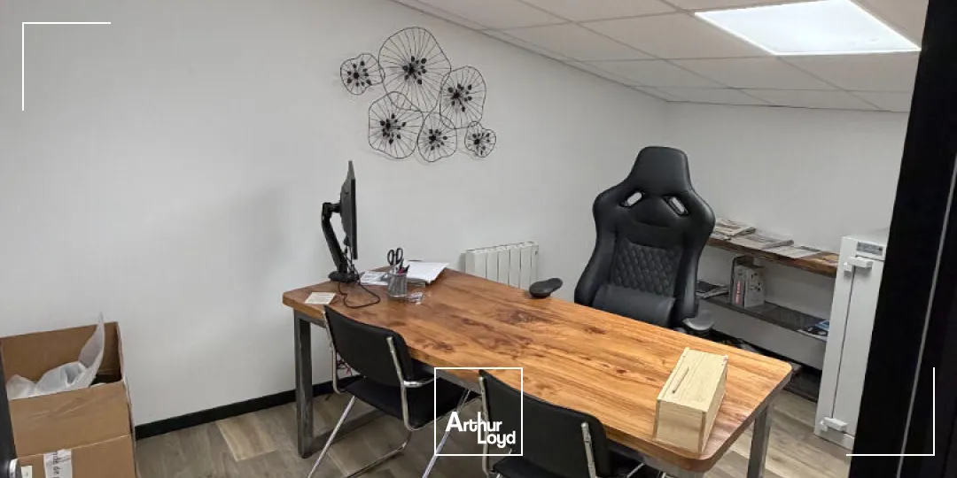 Locaux commerciaux - Vente - ROCHECHOUART - 87600 - 1670-1670 - 7828726