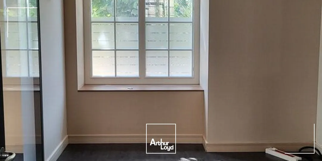 Bureaux - Location - MONTELIMAR - 26200 - 195-195 - 7828834