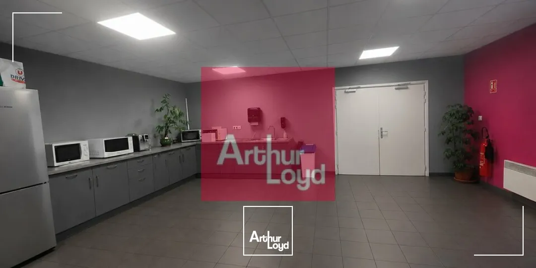 Locaux d'activité & Entrepôts - Location - CLERMONT FERRAND - 63000 - 1605-1605 - 7828850