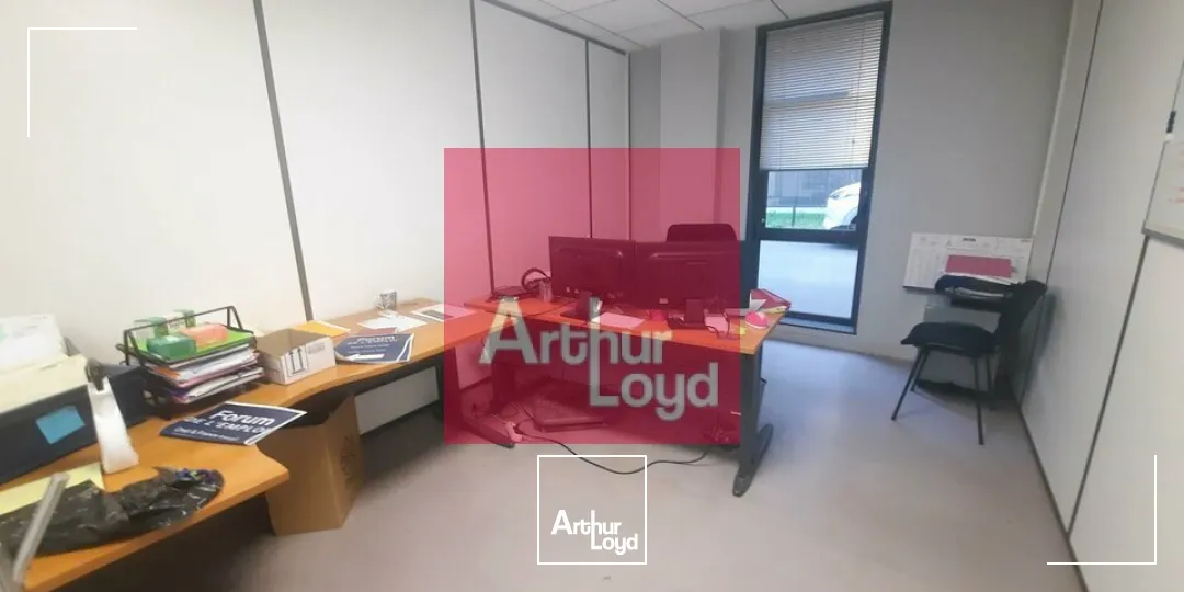 Locaux d'activité & Entrepôts - Location - CLERMONT FERRAND - 63000 - 1605-1605 - 7828846