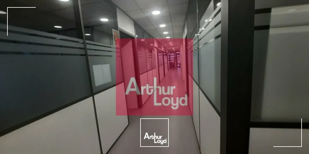 Locaux d'activité & Entrepôts - Location - CLERMONT FERRAND - 63000 - 1605-1605 - 7828847