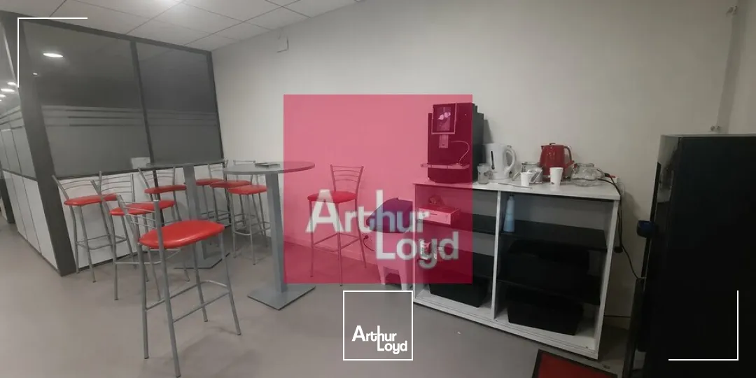 Locaux d'activité & Entrepôts - Location - CLERMONT FERRAND - 63000 - 1605-1605 - 7828869