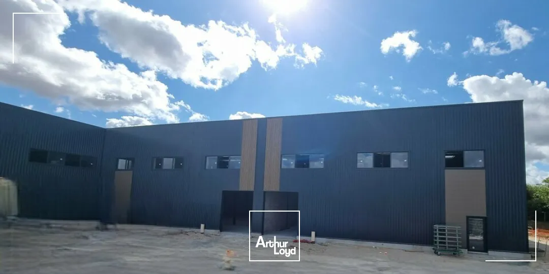 Locaux d'activité & Entrepôts - Location - CHASSENEUIL-DU-POITOU - 86360 - 854-854 - 7828949