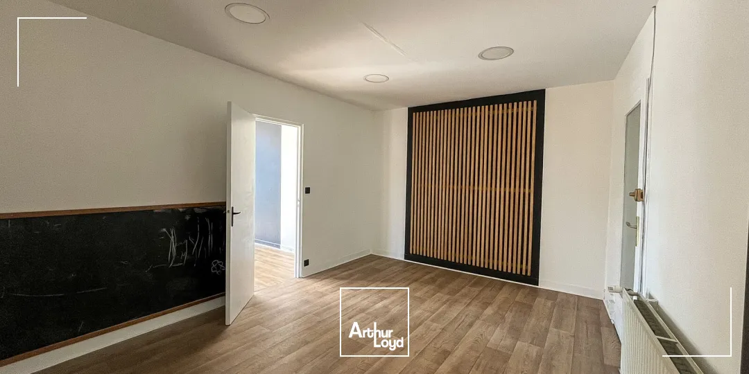Locaux commerciaux - Location - SAINT QUENTIN - 02100 - 100-100 - 7829038