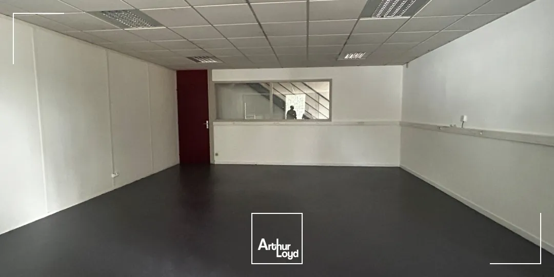 Locaux d'activité & Entrepôts - Location - MERIGNAC - 33700 - 230-230 - 7829077