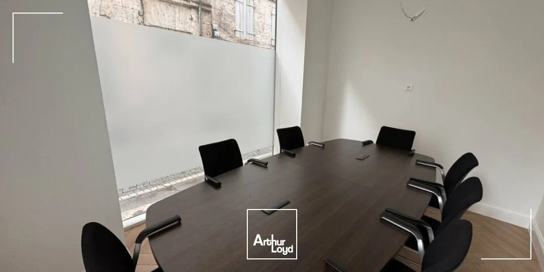 Bureaux - Location - ANGOULÊME - 16000 - 49.22-49.22 - 7829180