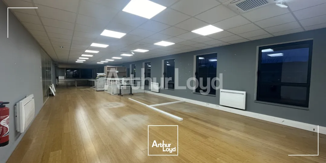 Bureaux - Location - WAMBRECHIES - 59118 - 58.3-923.7 - 7830099