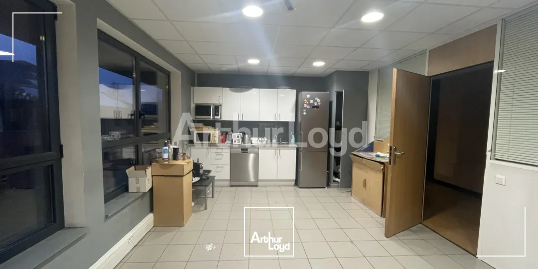 Bureaux - Location - WAMBRECHIES - 59118 - 58.3-923.7 - 7830094