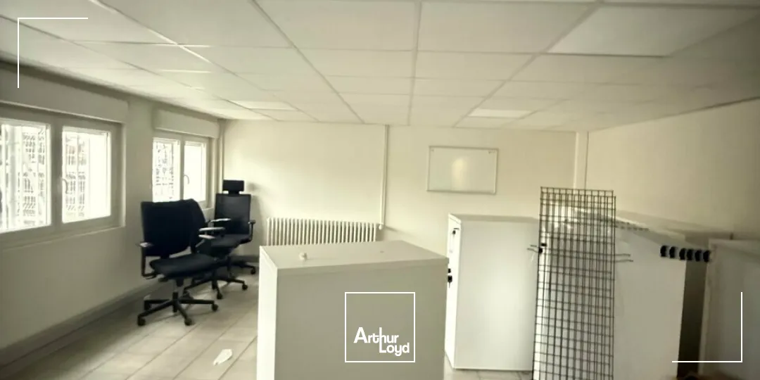 Bureaux - Location - MALEMORT - 19360 - 180-180 - 7831405