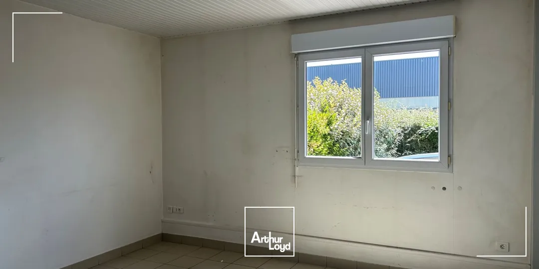 Locaux d'activité & Entrepôts - Location - SAINT ANDRE DES EAUX - 44117 - 261-261 - 7831742