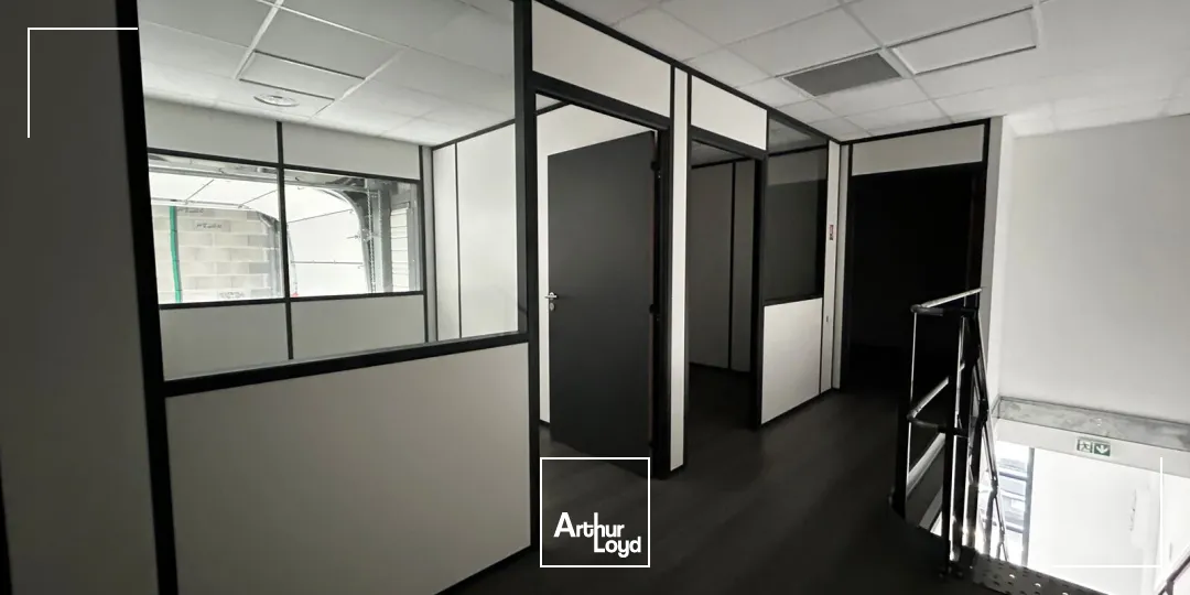 Locaux d'activité & Entrepôts - Location - VILLENAVE D'ORNON - 33140 - 260-260 - 7832221