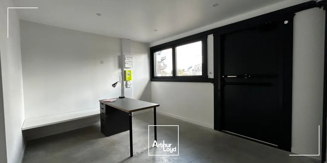 Locaux d'activité & Entrepôts - Location - ARTIGUES PRES BORDEAUX - 33370 - 129-129 - 7832231