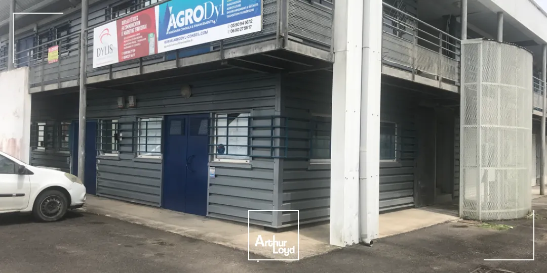 Locaux commerciaux - Location - Baie Mahault - 97122 - 112-112 - 7833288