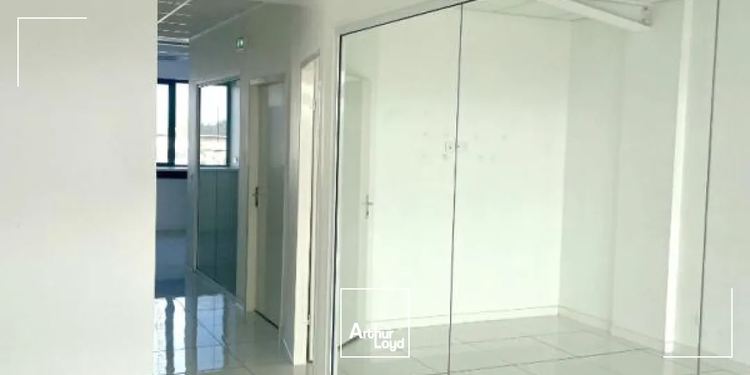 Bureaux - Location - Baie Mahault - 97122 - 128-128 - 7833289