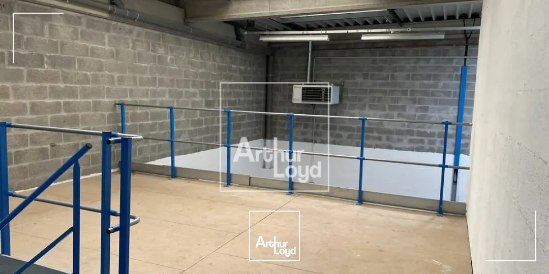 Locaux d'activité & Entrepôts - Location - MOISSY CRAMAYEL - 77550 - 187-187 - 7833342