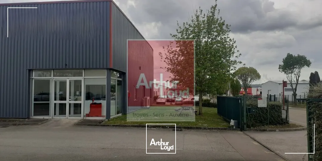 Locaux d'activité & Entrepôts - Location - LA CHAPELLE-SAINT-LUC - 10600 - 997-997 - 7833371