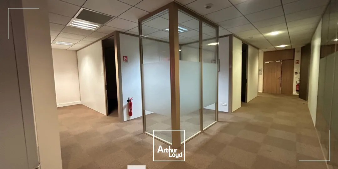 Bureaux - Location - SAINT PRIEST - 69800 - 203.14-1990.3 - 7834453