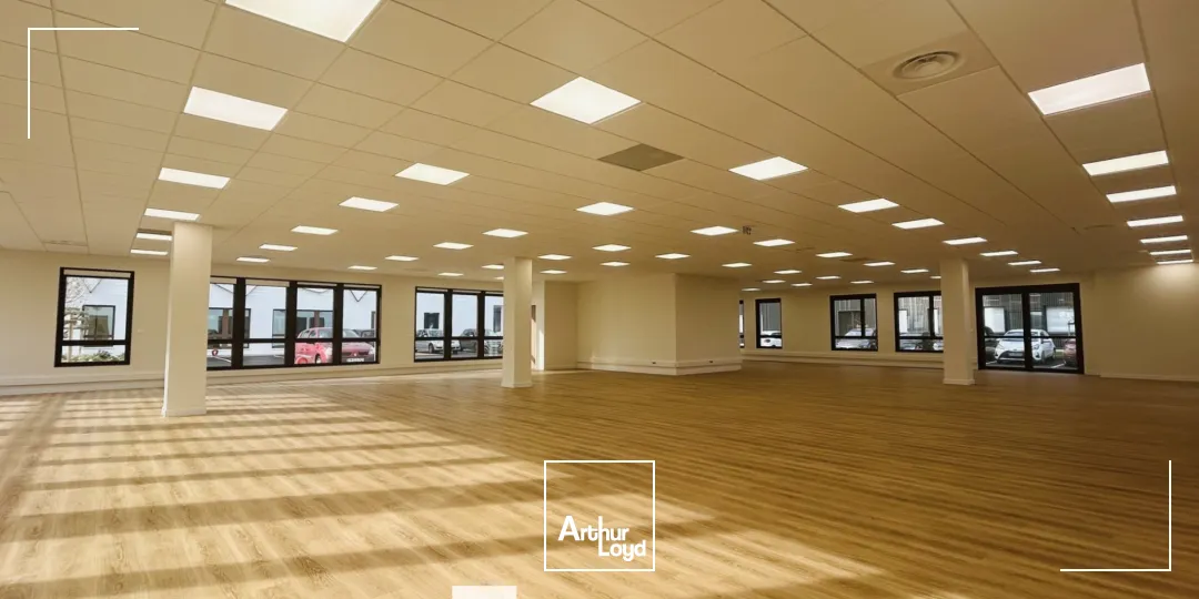 Bureaux - Location - GENAS - 69740 - 172.53-1387.34 - 7834471
