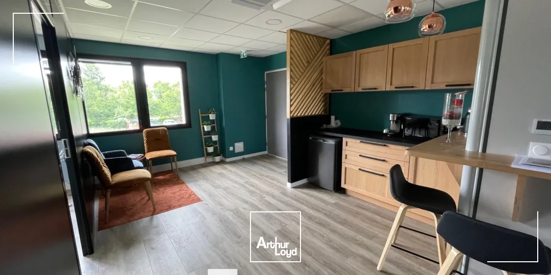 Bureaux - Location - FRANCHEVILLE - 69340 - 112-112 - 7834506