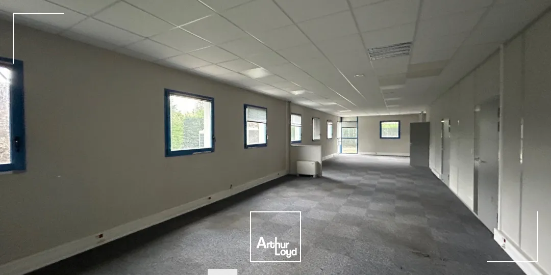 Locaux d'activité & Entrepôts - Vente - CIVRIEUX D'AZERGUES - 69380 - 4266-4266 - 7834622