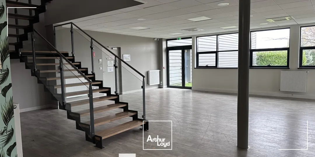 Locaux d'activité & Entrepôts - Location - MIRIBEL - 01700 - 9623-9623 - 7834710