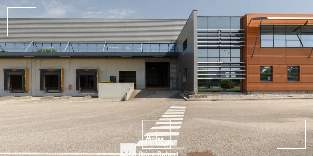 Locaux d'activité & Entrepôts - Location - MIRIBEL - 01700 - 9623-9623 - 7834716