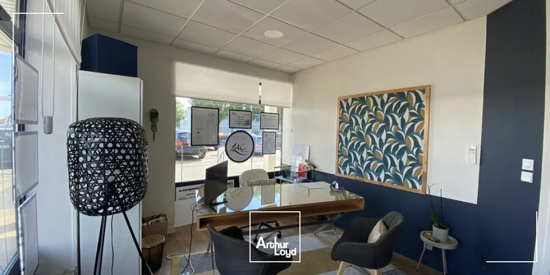 Locaux commerciaux - Location - LA ROCHELLE - 17000 - 170-170 - 7837296