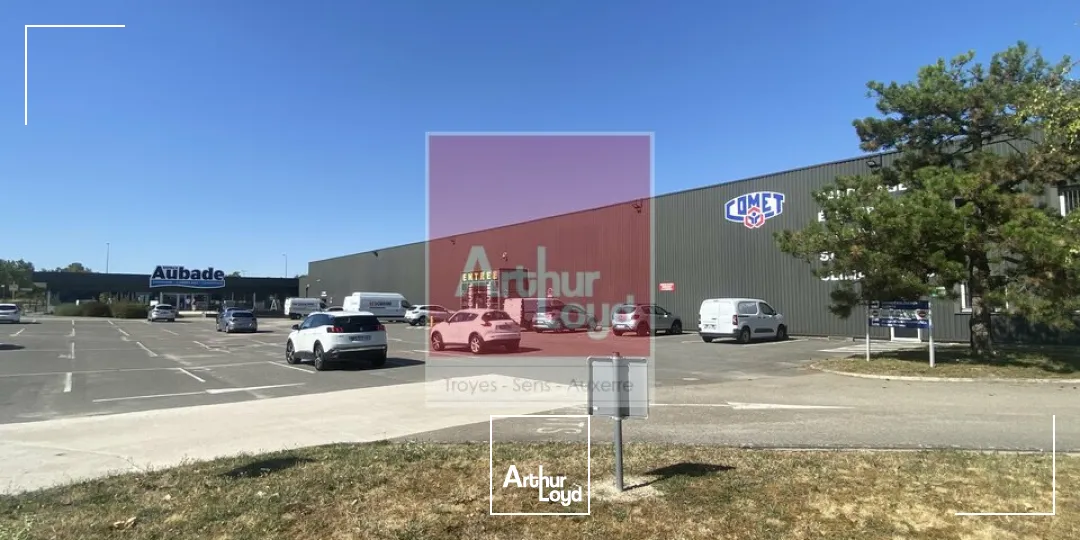 Locaux d'activité & Entrepôts - Vente - LA CHAPELLE-SAINT-LUC - 10600 - 879-6704 - 7838039