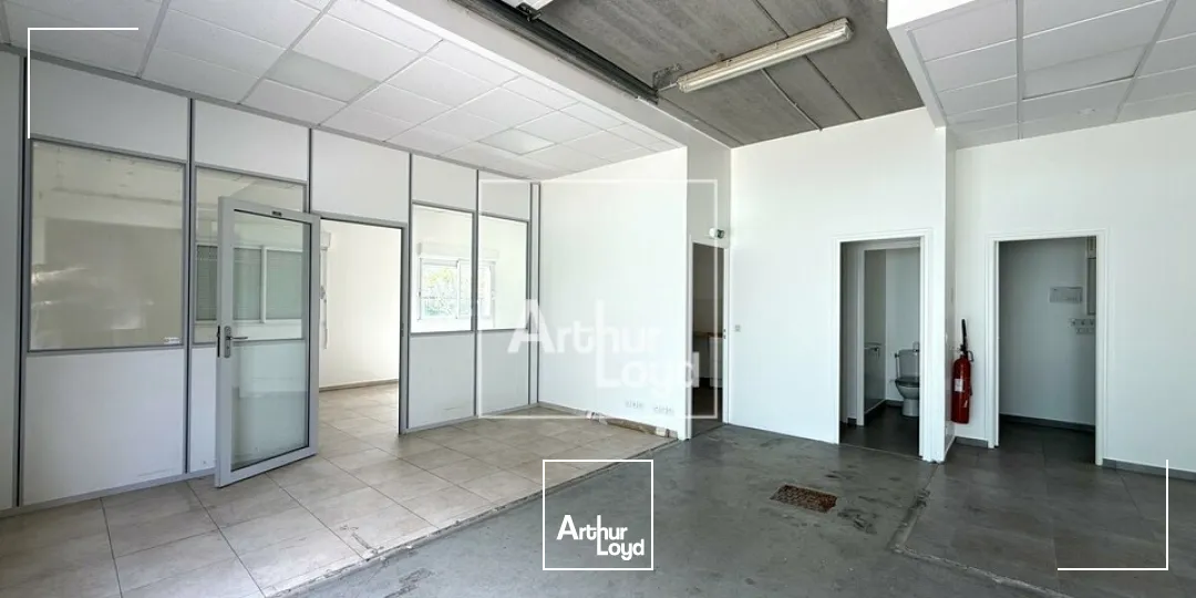 Locaux d'activité & Entrepôts - Location - VULAINES-SUR-SEINE - 77870 - 83-433 - 7838775