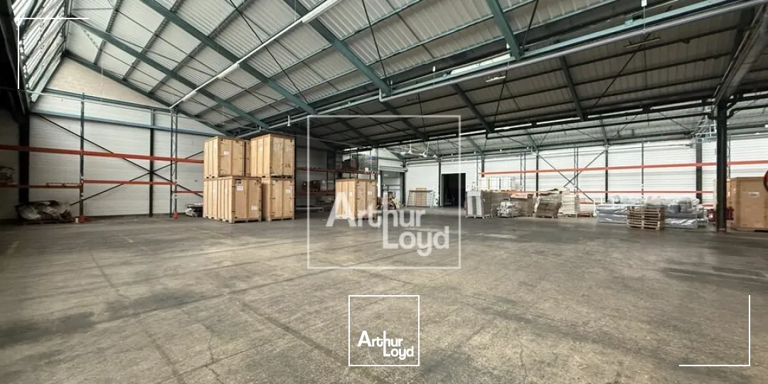 Locaux d'activité & Entrepôts - Location - MEAUX - 77100 - 200-4700 - 7838770