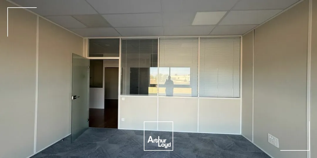 Bureaux - Location - CHAURAY - 79180 - 400-1600 - 7838804