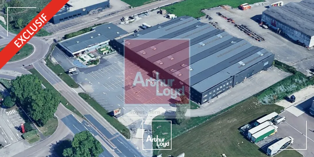 Locaux d'activité & Entrepôts - Vente - LA CHAPELLE-SAINT-LUC - 10600 - 879-6704 - 7838828