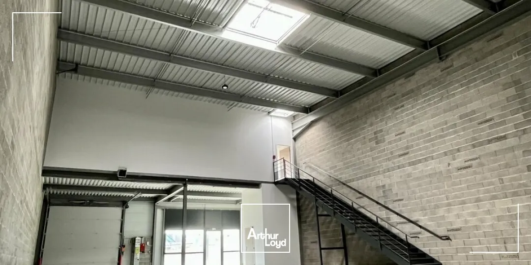 Locaux d'activité & Entrepôts - Location - LE HAVRE - 76600 - 370-370 - 7838861