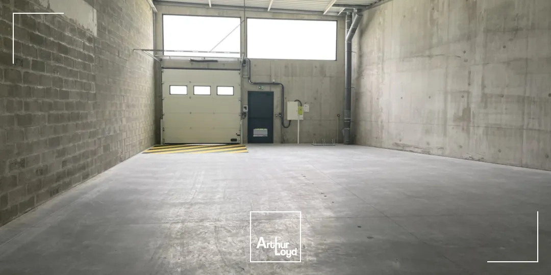 Locaux d'activité & Entrepôts - Location - NANTES - 44300 - 232.42-956.95 - 7839010