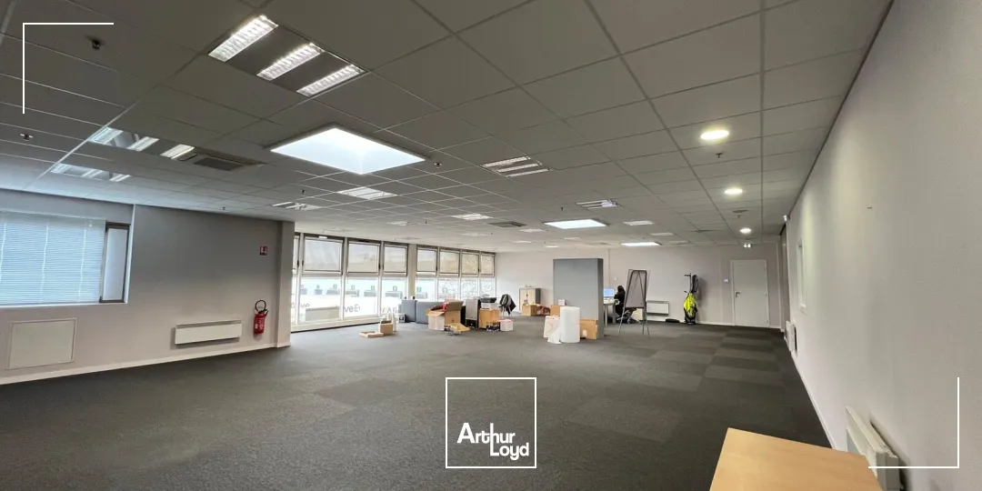 Locaux d'activité & Entrepôts - Location - GONESSE - 95500 - 9490-9490 - 7839138
