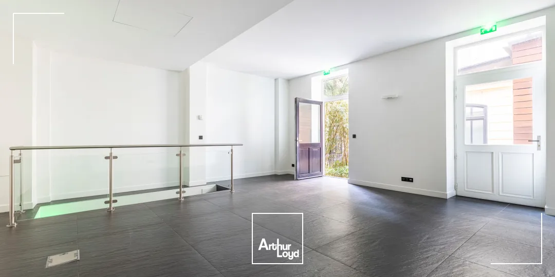 Bureaux - Location - PARIS - 75008 - 63-130 - 7839837