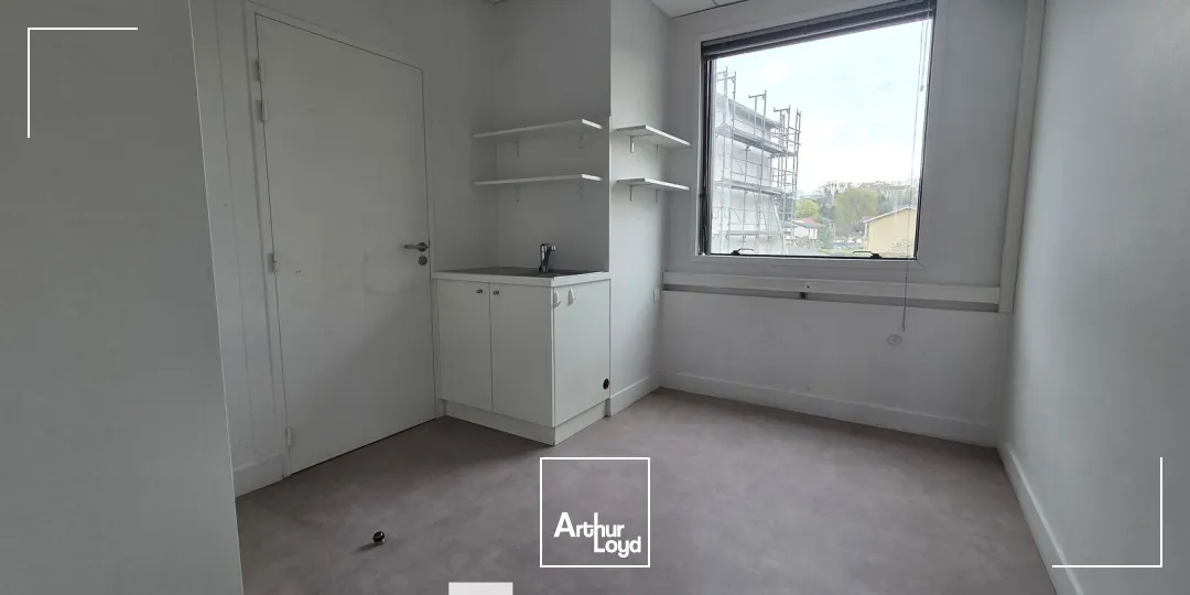 Bureaux - Location - DECINES CHARPIEU - 69150 - 138-138 - 7847431