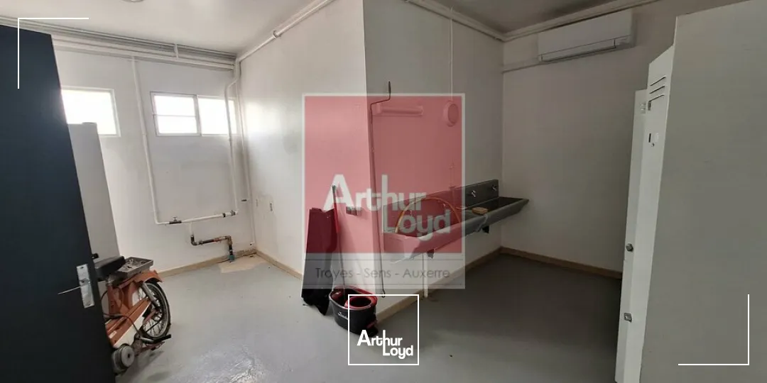 Locaux commerciaux - Location - SENS - 89100 - 400-400 - 7848063