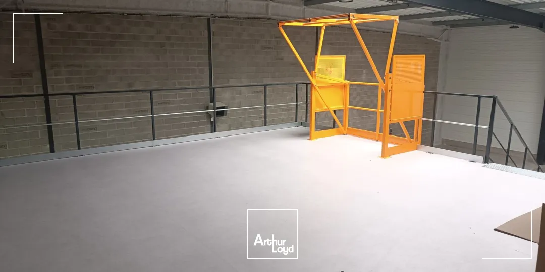Locaux d'activité & Entrepôts - Location - BEAUVAIS - 60000 - 545-545 - 7848617
