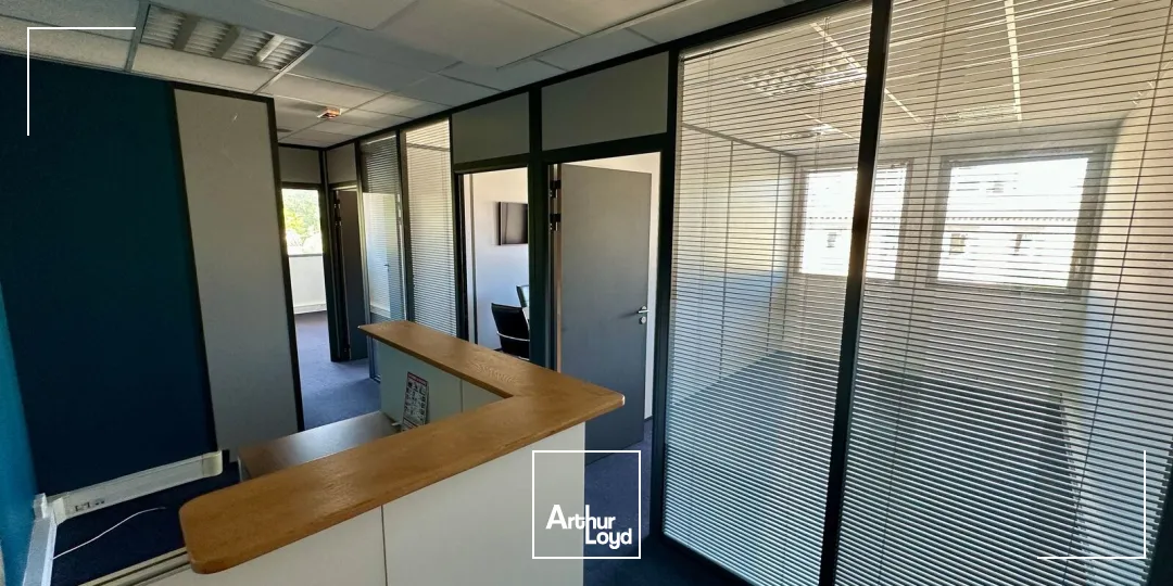 Bureaux - Location - LE THOLONET - 13100 - 68.35-68.35 - 7850024