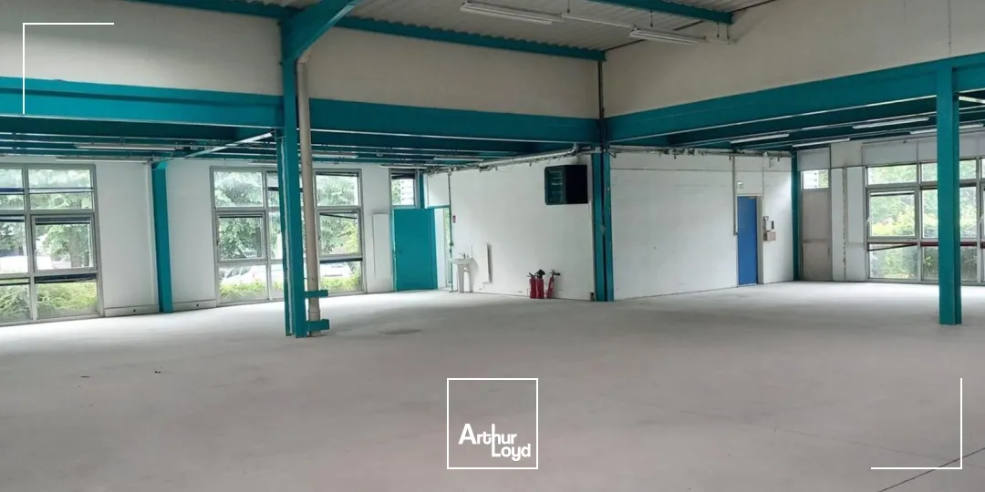 Locaux d'activité & Entrepôts - Location - TREMBLAY EN FRANCE - 93290 - 481-481 - 7850977